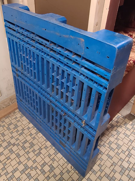 Blue Pallet